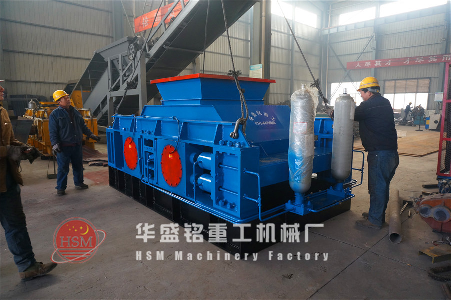 2PGC1080石油焦破碎機發(fā)往湖北襄陽